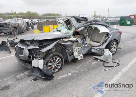 2014 Infiniti Q50 Premium из США, поврежденный, VIN JN1BV7AR9EM686204